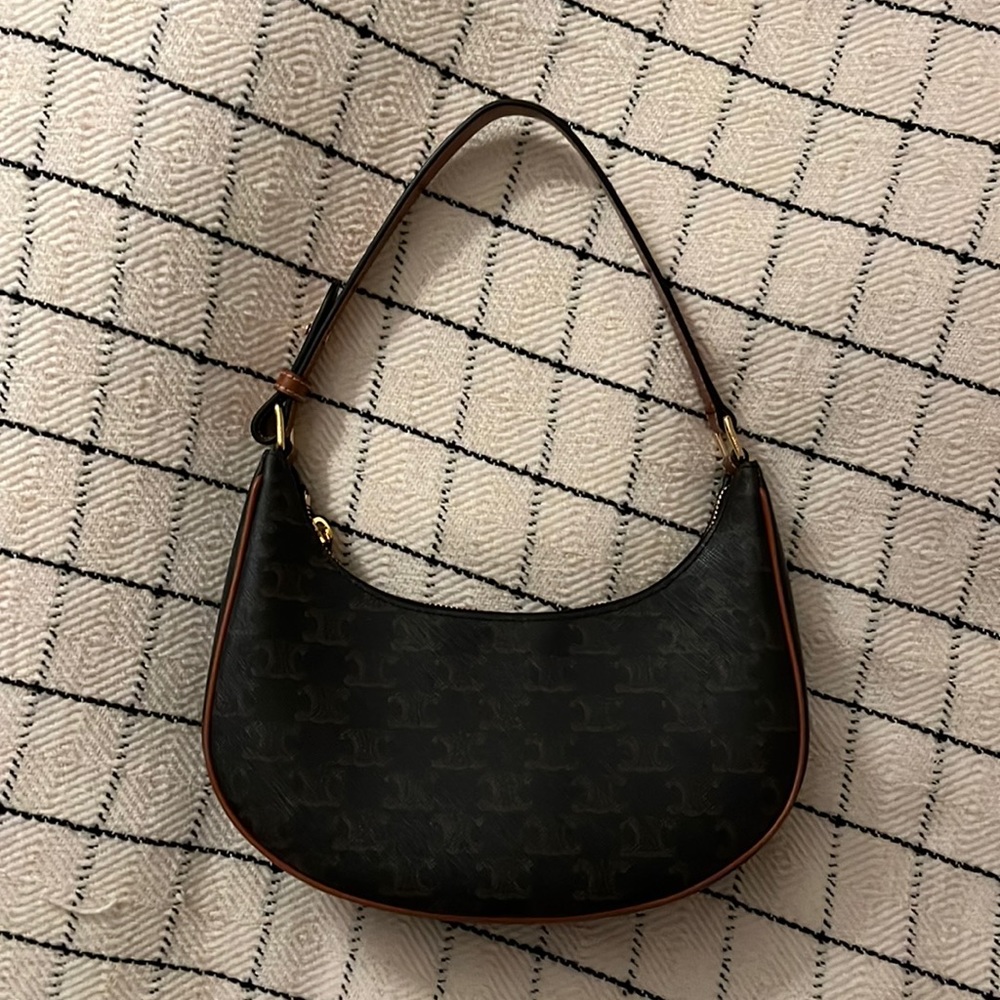 Ava style canvas shoulder bag